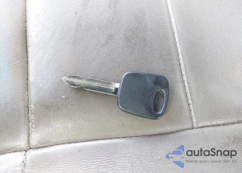 2001 Ford F-150 King Ranch Edition/Lariat/Xlt z USA, uszkodzony, nr VIN 1FTRW08L21KB64778